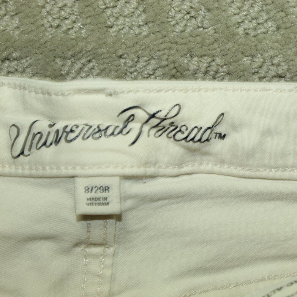 Universal Threads Size 8 / 29r Cream Button Fly S… - image 3
